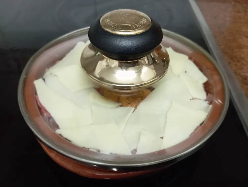 baked egg with cold cuts
